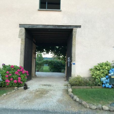 Gite Du Paradis Vieuzos Екстер'єр фото